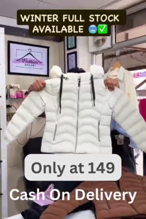 Hooded Puffer Jacket ? Ultimate Warmth Meets Modern Style