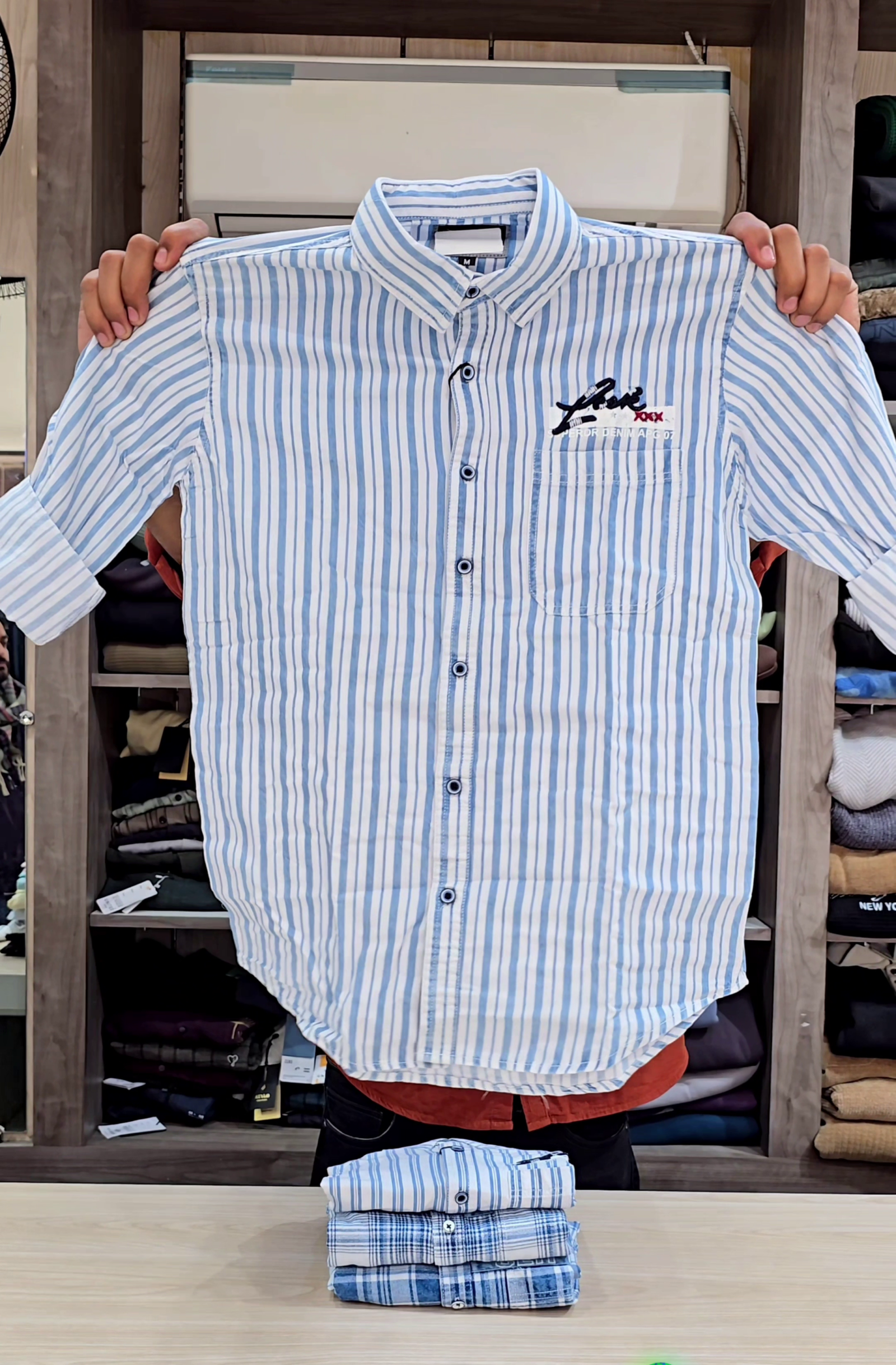Men Classic Slim Fit Opaque Checked Casual Shirt - Image 3